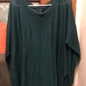 Long sleeve thin sweater